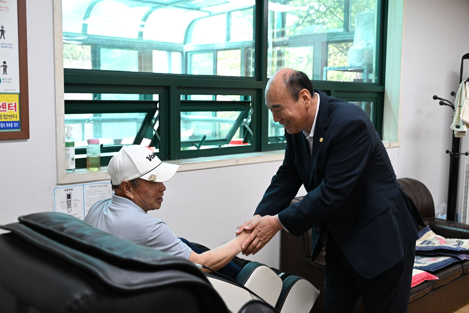 송내동 소재 경로당 인사 방문 (2)