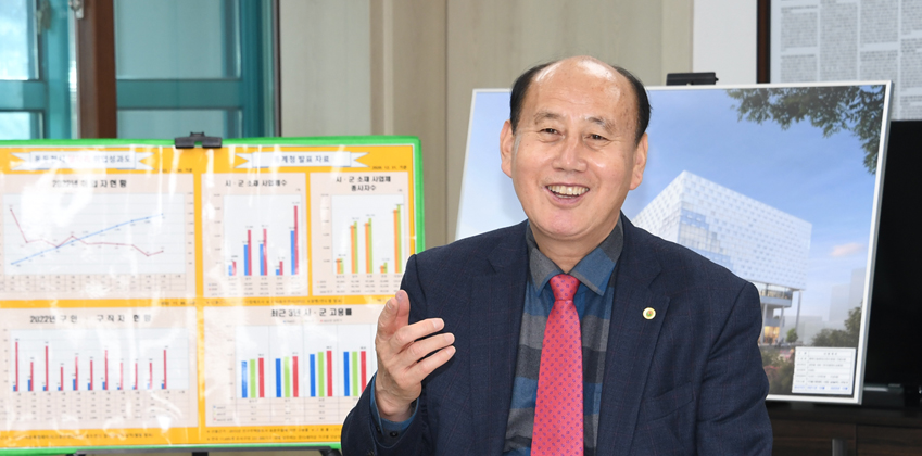 동두천을 새롭게, 시민을 힘나게! 동두천시장 박형덕입니다.