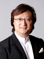 김진수 사진