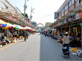 시장전경